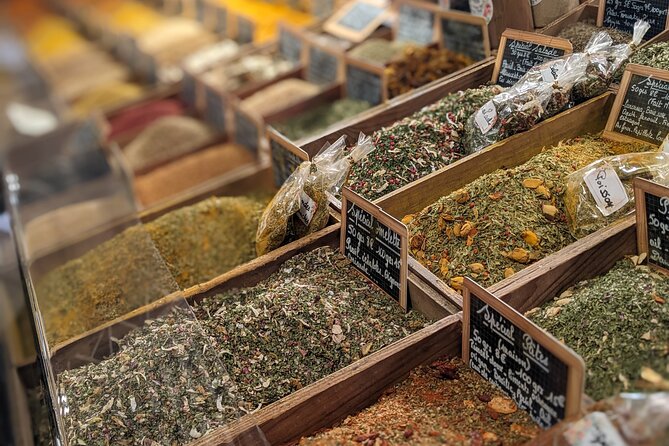 2 Hour Walking Tour in the Old Town of Antibes - Marche provencal: scents and colors you can’t fake in a photo