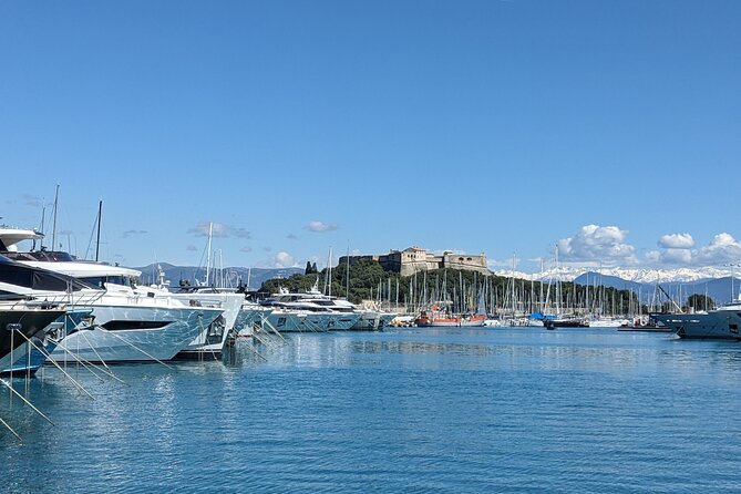 2 Hour Walking Tour in the Old Town of Antibes - Safranier lanes: the maze neighborhood that makes time feel slower