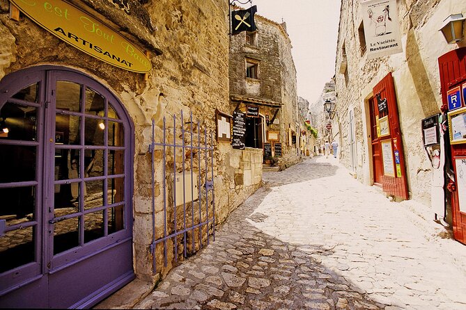 A day in Provence: Les Baux de Provence, Saint Rémy and more - Aix-en-Provence: an elegant warm-up before the cliffs