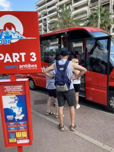 1 or 2-Day Hop-on Hop-off Sightseeing Bus Tour