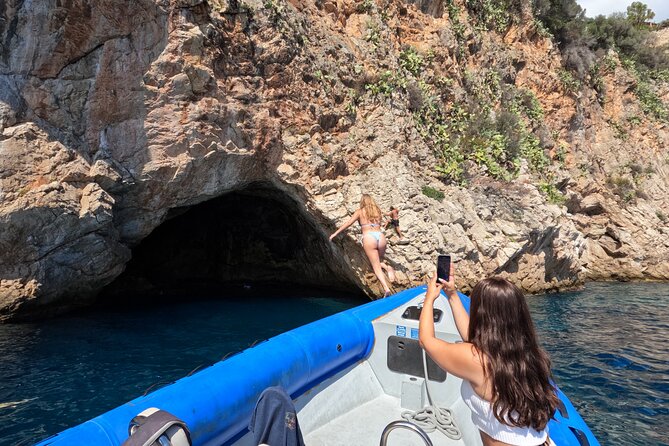 Boat tour guided from Nice to Monaco with snorkeling - Port Hercule Monaco: the yacht spectacle you can actually see