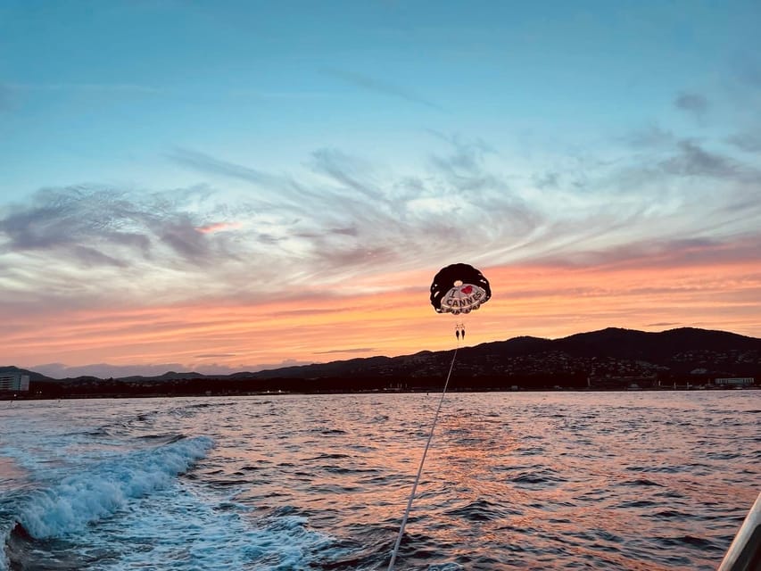 Cannes: Parasailing Experience for Couples, Family & Friends - Price and value: is $68 per person worth a short flight?