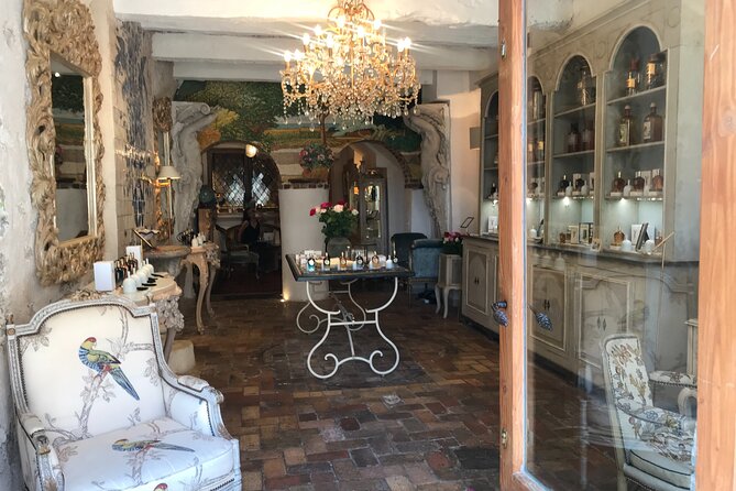 Certified tour guide-Most Exhaustive French Riviera private tour - Entering the French Riviera loop from Cannes, with a plan that actually works