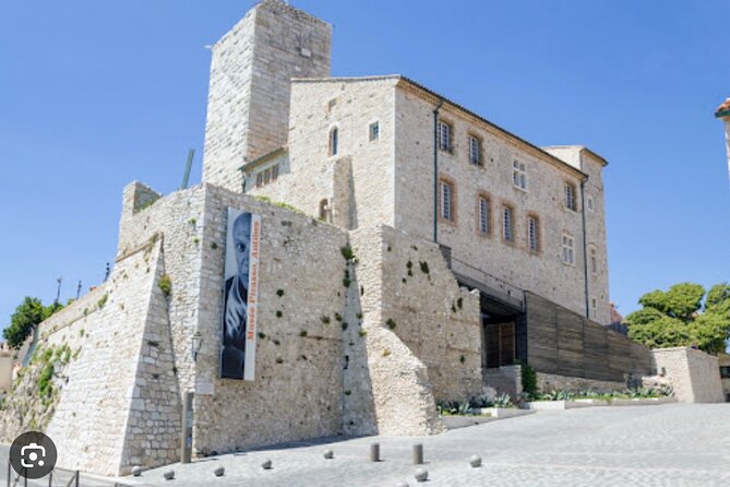 Certified tour guide-Most Exhaustive French Riviera private tour - Saint-Paul-de-Vence, medieval streets, and the Maegh Foundation add-on