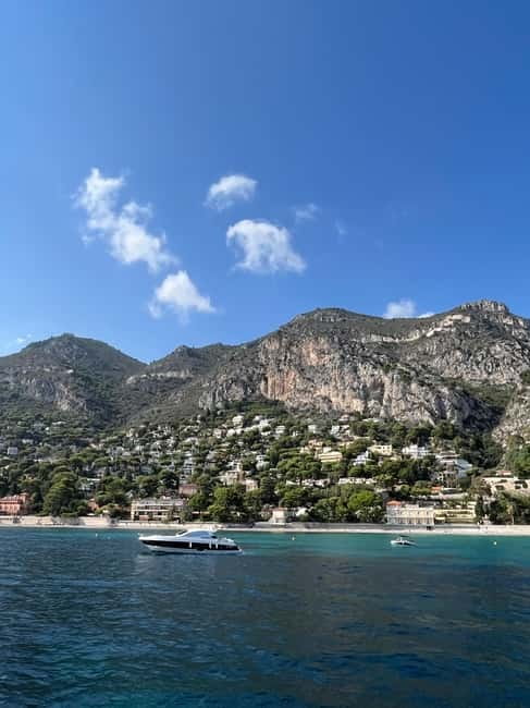 Coastal boat tour from Villefranche-Sur-Mer to Monaco - Leaving Villefranche’s harbor behind on the Rade de Villefranche segment