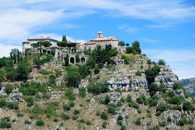 Countryside and Wine Tasting Full-day tour from Cannes - Grasse and Fragonard: The Perfume Capital Comes Into Focus