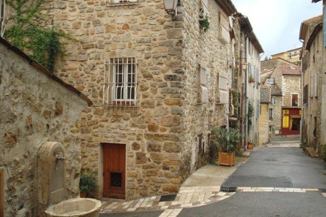 Countryside and Wine Tasting Full-day tour from Nice - Quick hits before you go