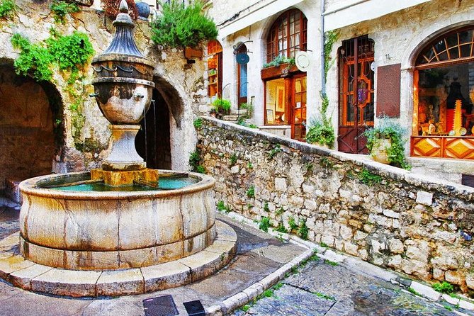 Countryside Tour - Tourrettes-sur-Loup and the 40-meter Gorges du Loup waterfall moment
