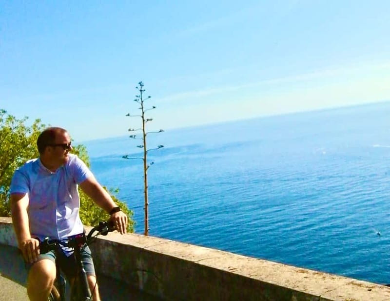Ebike from Nice: Fantastic Villefranche's Bay & Saint-Jean - How the e-bike assist really changes the coast ride