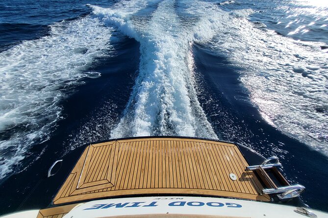 Exclusive cruise, swimming, Saint Jean Cap Ferrat, Nice, Eze - The captain and crew: the difference between seeing and understanding