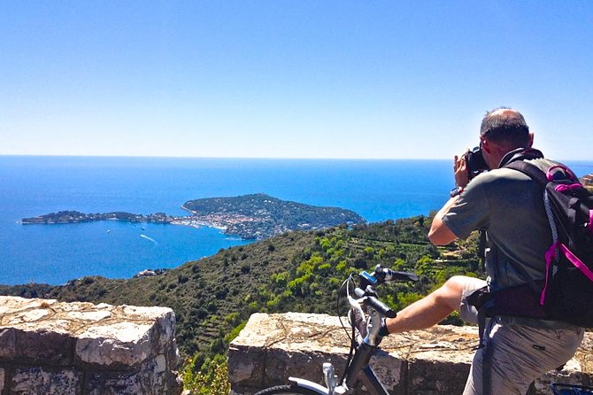 Fantastic Villefranche's Bay & Cape - E-Bike Tour from Nice - Port Lympia: starting with yachts, boats, and the Nice coastline mood