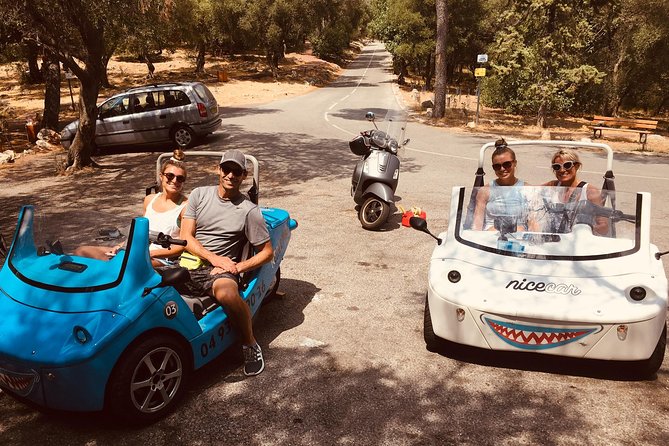 French Riviera Famous Cities Scoot Coupe Tour from Nice - Villefranche-sur-Mer: The Classic Sandy-Coast Feel