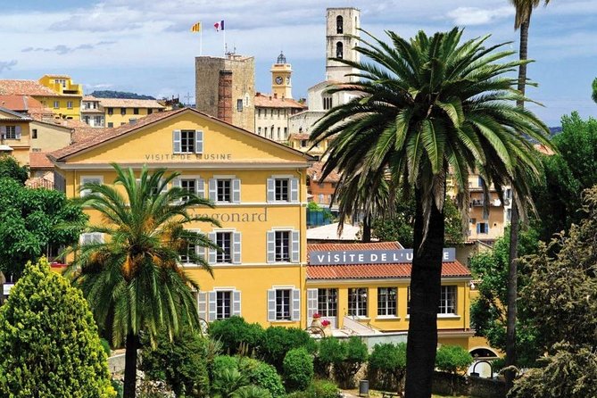 French Riviera & Medieval villages Full Day Private Tour - Grasse perfume at Parfumerie Fragonard: the factory tour that makes the stop worthwhile
