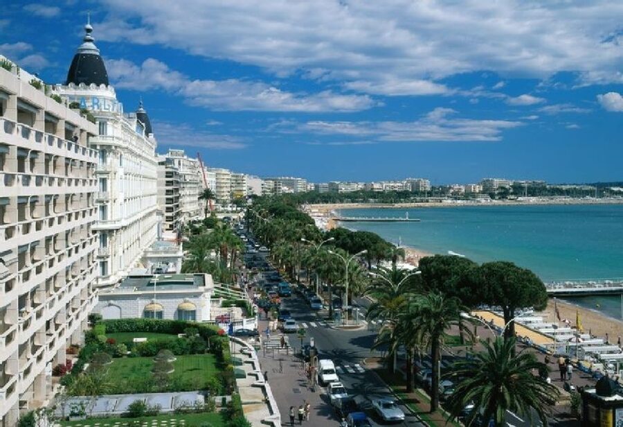 French Riviera & Medieval Villages Full-Day Private Tour - Price and Group Size: When This Private Tour Feels Like a Bargain