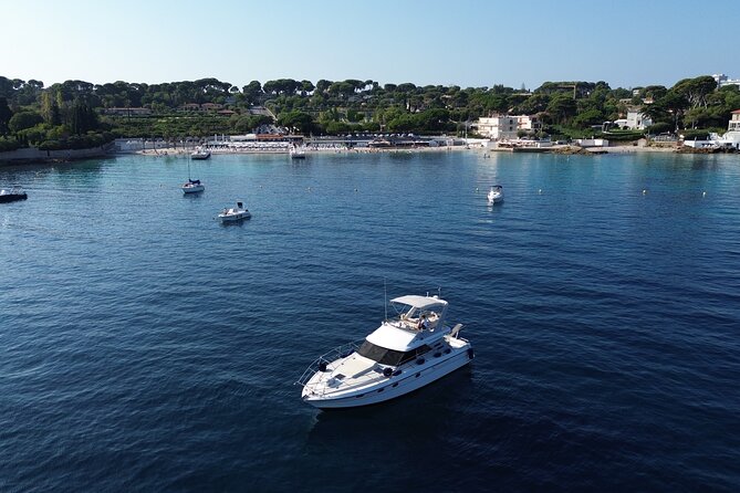 French Riviera Sunset Cruise - New Excursion for 2024! - Drinks, snacks, and the alcohol policy (18+ only)