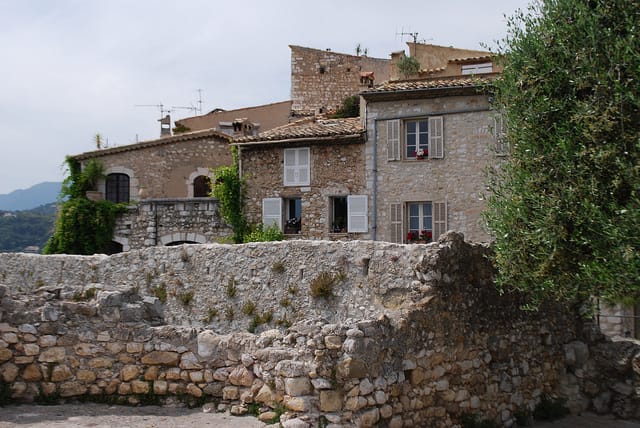 From Nice: Cannes, Antibes & Saint-Paul-de-Vence Tour - Price and value: what $108 really buys you here