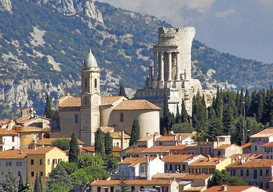 From Nice: Full-Day Italian Market, Menton, & La Turbie Tour - Getting Started in Nice: Pickup, Timing, and Comfort