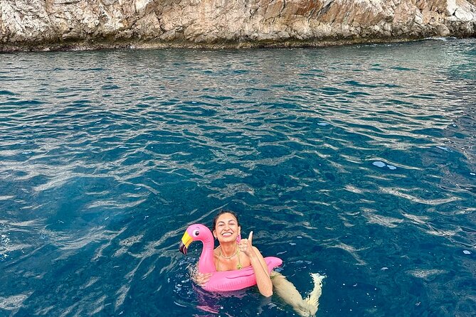 From Nice : Secret Riviera Boat Tour to Mala cave with Snorkeling - Villefranche Bay: the calm payoff after the water time
