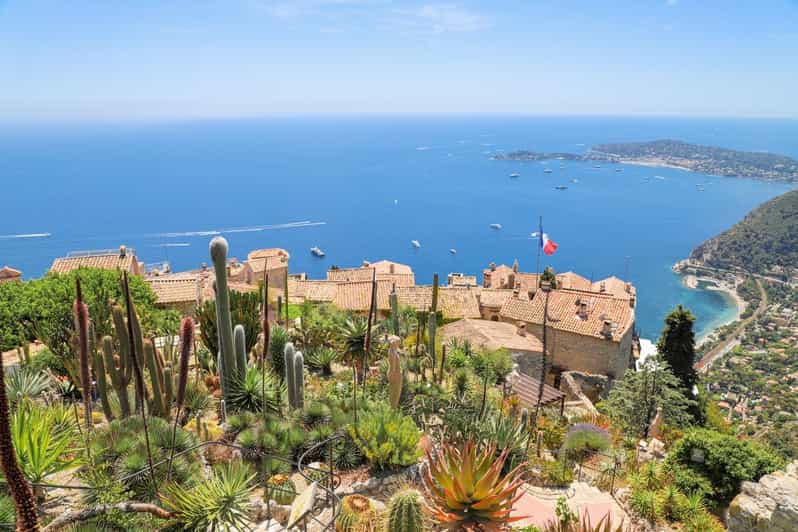 From Nice: The Best of the French Riviera Full Day Tour - Monaco old town, Prince’s Palace, and the Casino square photo moment
