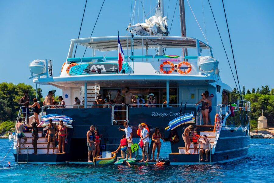 Full-Day Catamaran Cruise Departing from Cannes - Pointe Croisette: the quick wow moment before you switch into swim mode