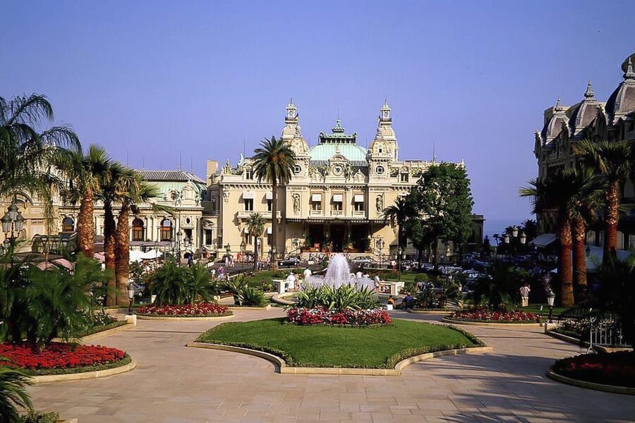 Full-Day Small Group Tour to Monaco and Eze - La Turbie: the Terrace of Monaco and the Trophy of the Alps