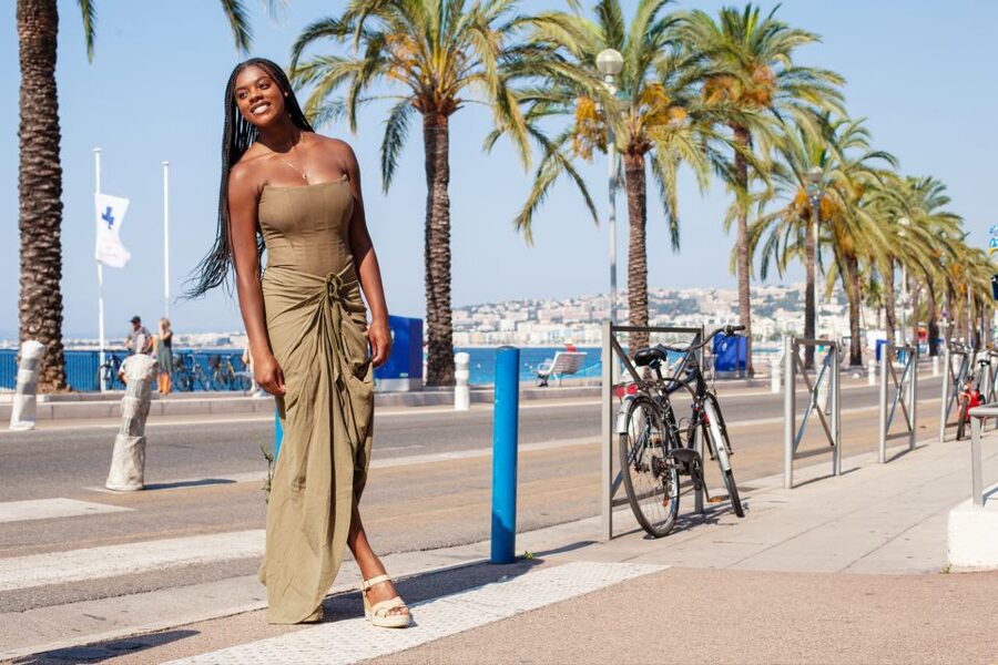 Individual photo walk in the Old Town of Nice - Place Massena and Fontaine du Soleil: Getting Your Bearings Fast