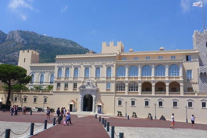 Monaco and Eze Small Group Day Trip from Cannes - What to pack and wear for Eze hills and Monaco rules