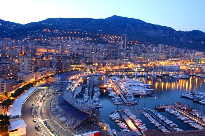 Monaco Formula 1 Walking Tour - The Inside Track Monaco F1 - Fairmont Hairpin Curve: the bend that defines the Monaco GP feeling