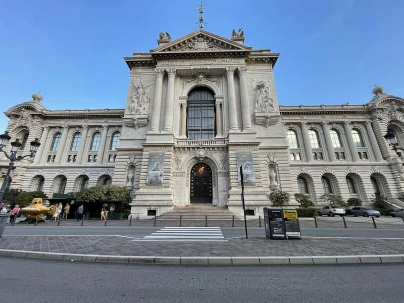 Monaco majesty: private tailor-made tour from nice - Notre-Dame-Immaculée and Palais de Justice: brief, meaningful, and photo friendly