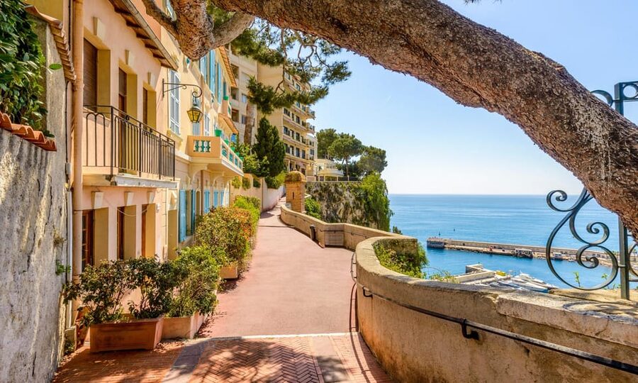Monaco-Monte carlo-Eze - La Condamine to the Riviera in one smooth, story-driven half day