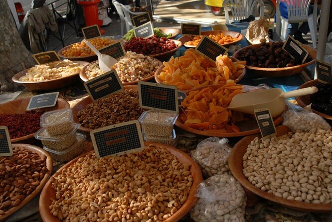 Nautical excursion - Cannes-St Tropez - Saint-Tropez market day: markets, citadel strolls, and your lunch plan