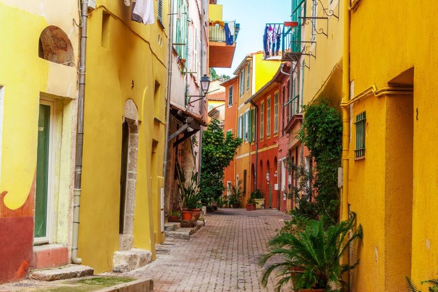 Nice: 1 or 2-Day Hop-On Hop-Off Bus Tour - Gare SNCF Poste Thiers: The Convenient Mid-Route Anchor