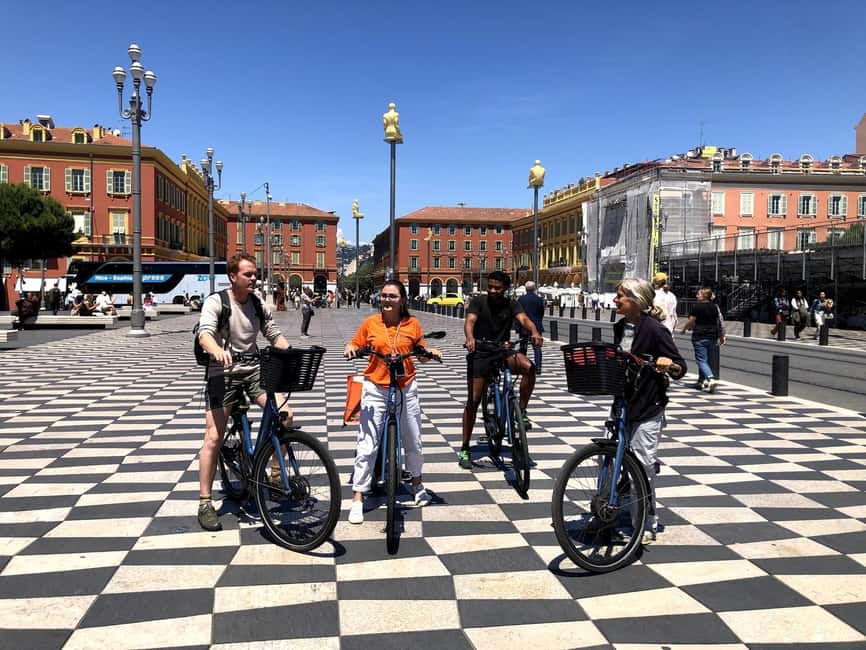 Nice and its panoramics surroundings on e-bike - Promenade des Anglais and the old port, where the Riviera feeling starts