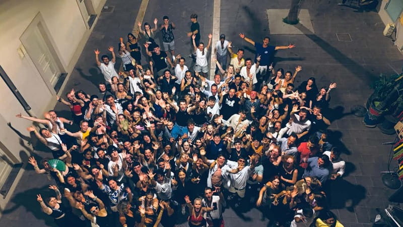 Nice: Bar/Pub Crawl with Free Shots and VIP Entry - How the First Stops Work, Meeting Point and Getting Started Fast