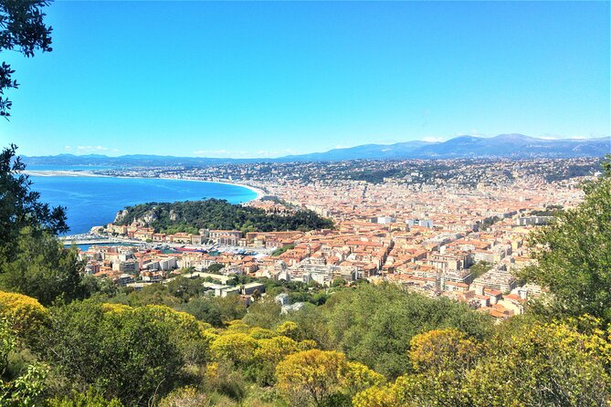 Nice Essentials Guided Electric Bike Tour - Stop 2: Colline du Chateau, Hilltop Views and the Park-ruin Feel
