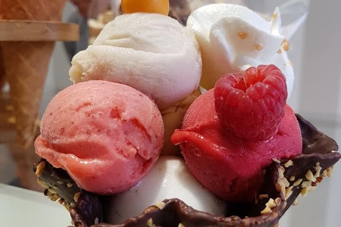 Nice Food Tour – A Full Meal on French Riviera by Do Eat Better - Socca and Pissaladière Near Eglise Saint-François de Paule