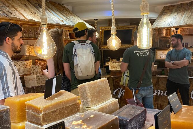 Nice Food Tour: Food Tastings & Local Wine Experience in Nice - Old Town Bites: Sini and Jiji, Then Socca