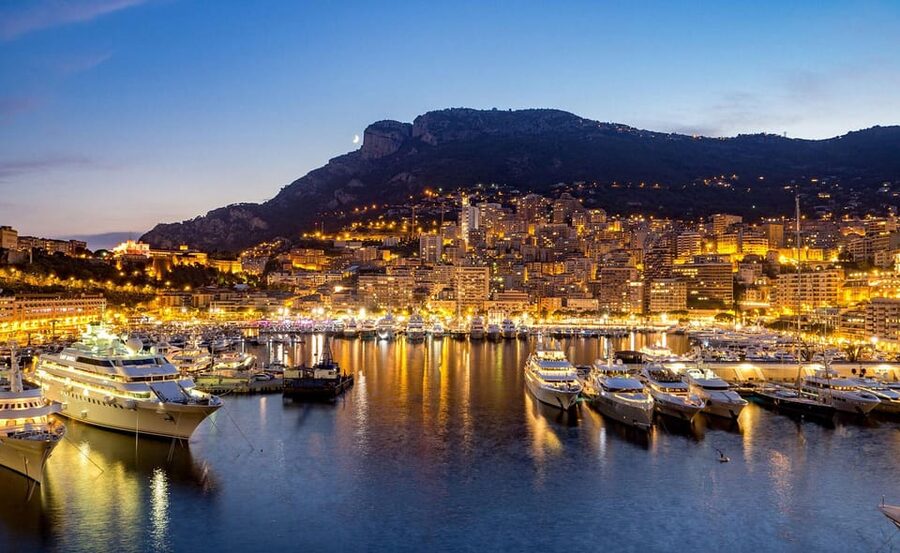 Nice: Formula 1 Track, Monaco, and Monte-Carlo Night Tour - The 45-minute coast drive: where the evening starts