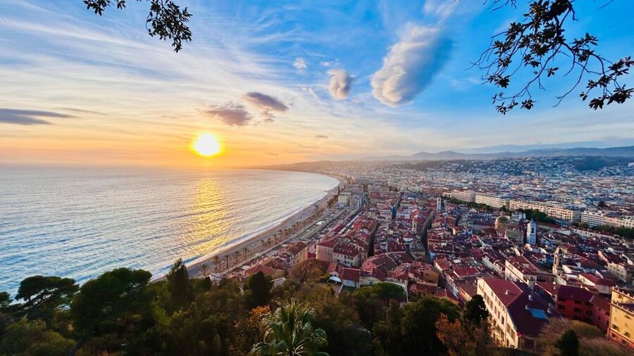 Nice: Guided Walking Tour in English - Promenade des Anglais to the Negresco: A First Look at Nice’s Big-Stage Side