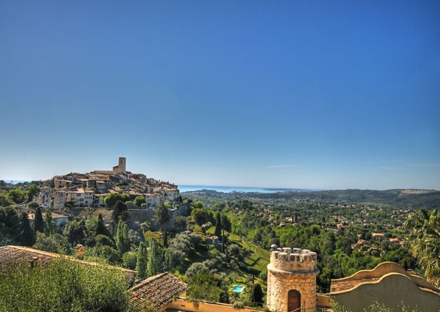 Nice: Half-Day Saint Paul de Vence and Wine Tasting Tour - Winery time in Saint-Jeannet: tasting explained with real context