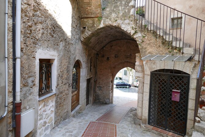 Nice: Italian Market, Eze, and Turbie Tour. - Transport, inclusion, and why the price can be fair
