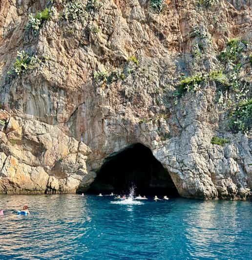 Nice: Mala Caves, Villefranche & Snorkeling Boat Tour - First Step: Port Lympia and the Boat Vibe