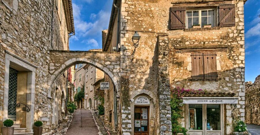 Nice: Medieval Villages Full-Day Guided Trip - Gourdon: A Hill Town With a 9th-Century Fortress and Big Views
