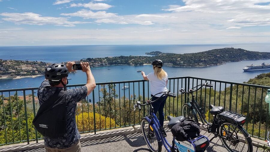 Nice: Panoramic French Riviera E-Bike Tour - Promenade des Anglais, Rauba Capéu, and the quick photo stop that sets the mood