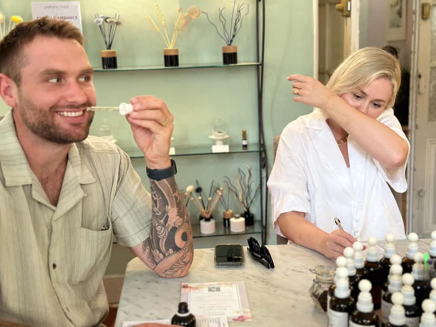 Nice: Perfume Creation Workshop - The interactive presentation, history plus what you actually smell
