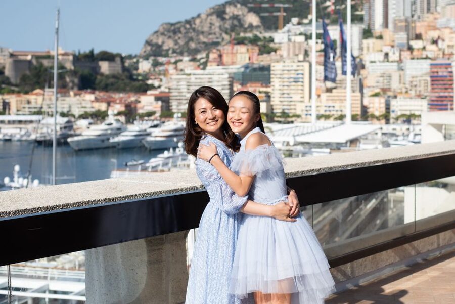 Nice: Personal Travel & Vacation Photographer - The practical reality of dressing smart in the South of France