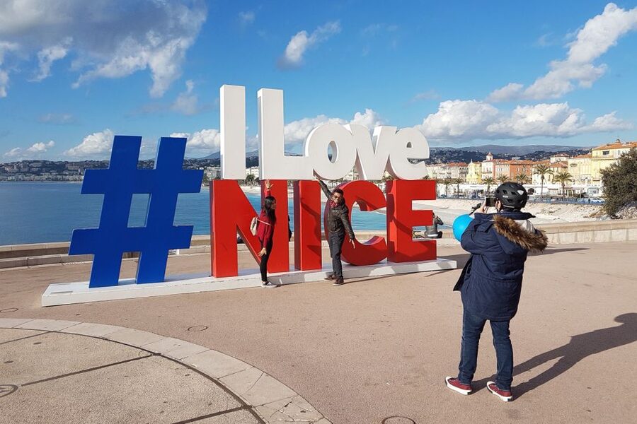 Nice: Private Segway Tour - Squares, art touches, and the port-side angle