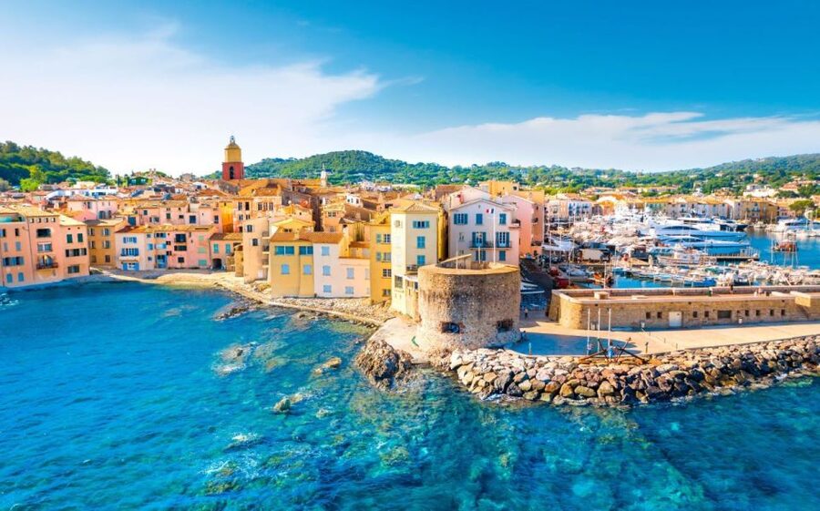 Nice: Saint-Tropez & Port Grimaud Full-Day Sightseeing Tour - Climbing The Steps, Then Wandering With Purpose
