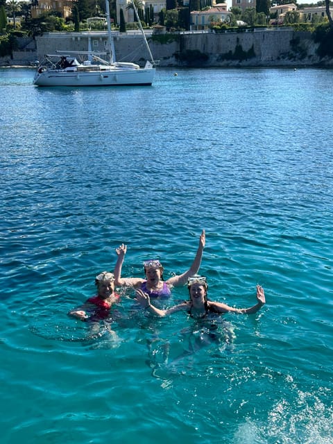 Nice: Secret Riviera Boat Tour to Mala cave with Snorkeling - Villefranche-sur-Mer bay, calm color and an easy photo rhythm