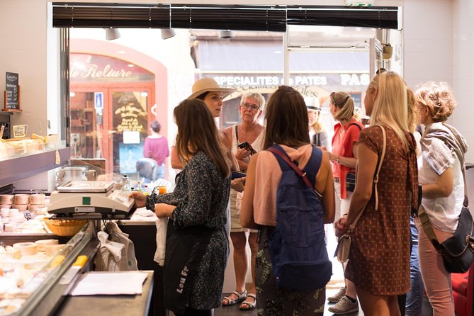 Nice Small-Group Walking Food Tour with Local Specialties & Wine Tasting - What you taste: 20 food samples, olive oil, wine, and the Niçoise salad lesson